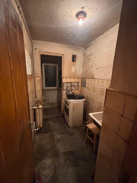 Berceni, Piata Resita,